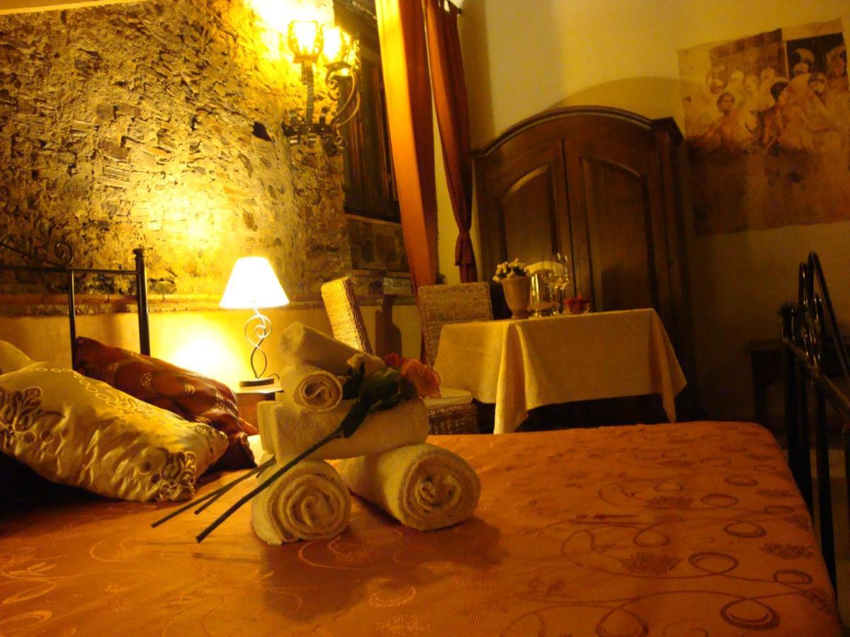 Bed and Breakfast Le Due Torri Filadelfia Exteriér fotografie