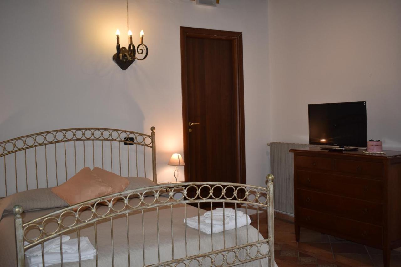 Bed and Breakfast Le Due Torri Filadelfia Exteriér fotografie
